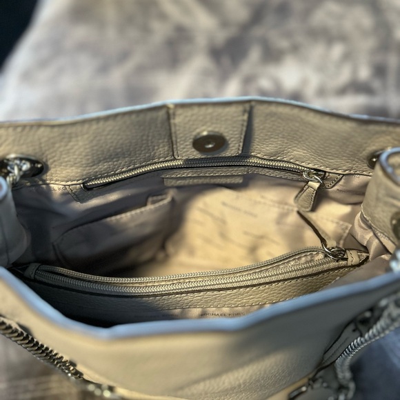 Michael Kors Gray Leather Shoulder Bag - Picture 4 of 5
